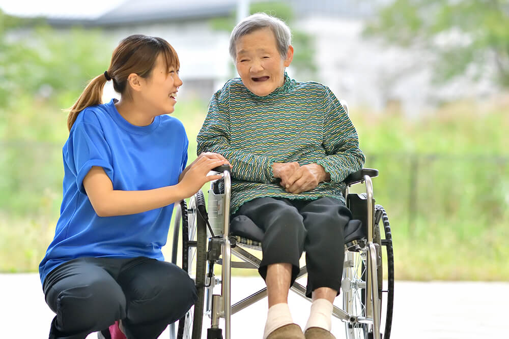 訪問マッサージ 女性スタッフ