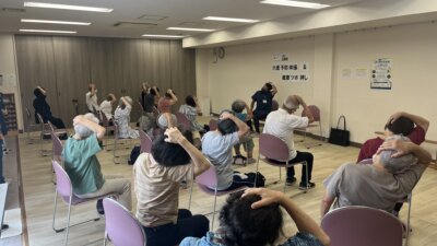 UR袖ケ浦様で介護予防体操・健康ツボ押しのレクリエーションを開催しました